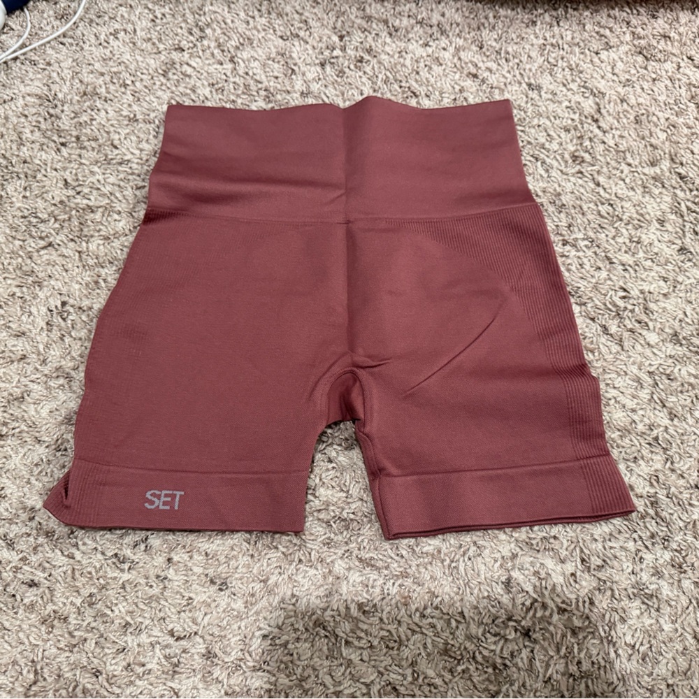 Set active shorts